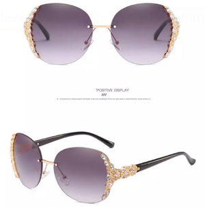 Women sunglasses w/ diamond accent